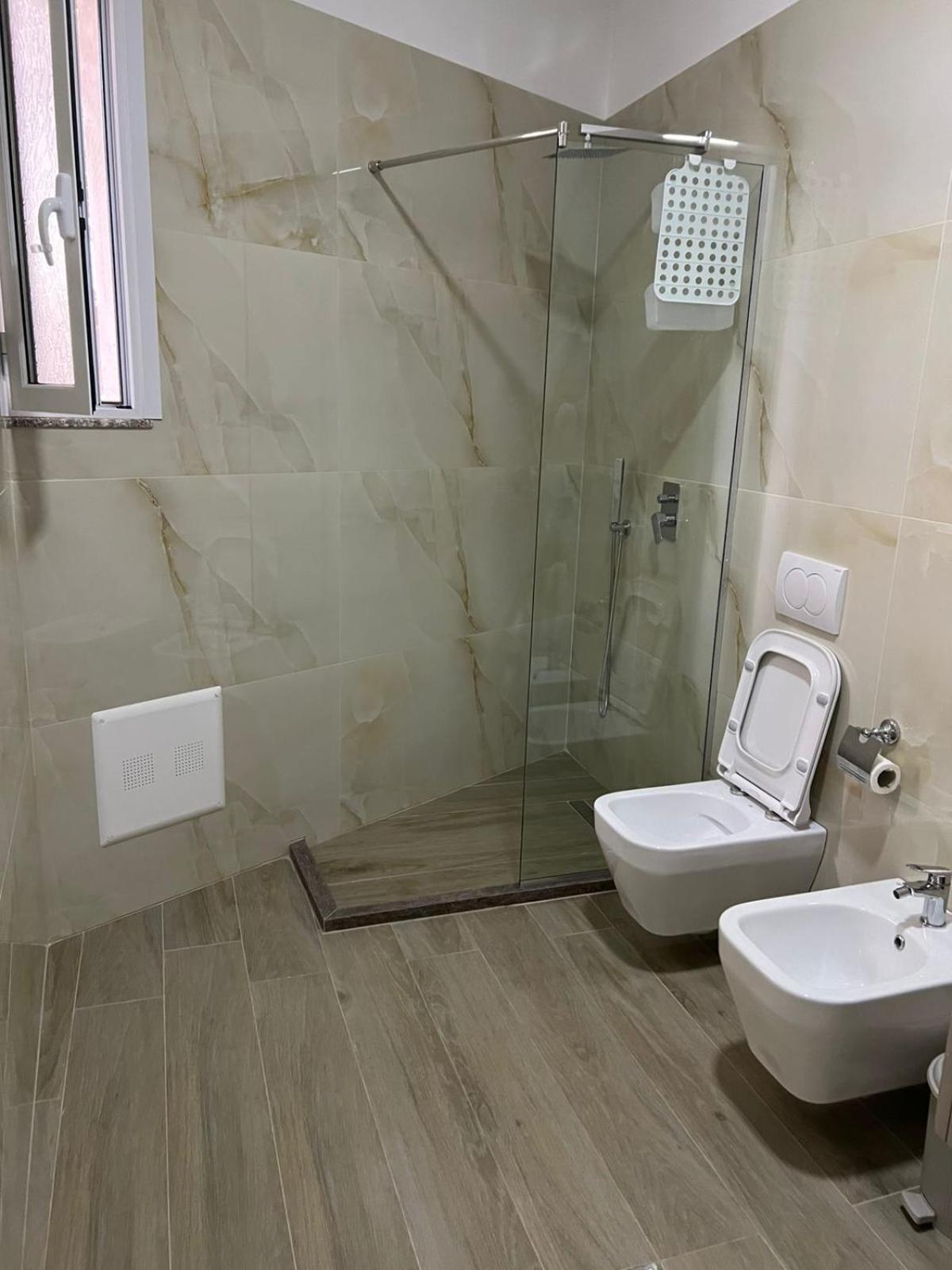 Large Apartment Vlorë 외부 사진